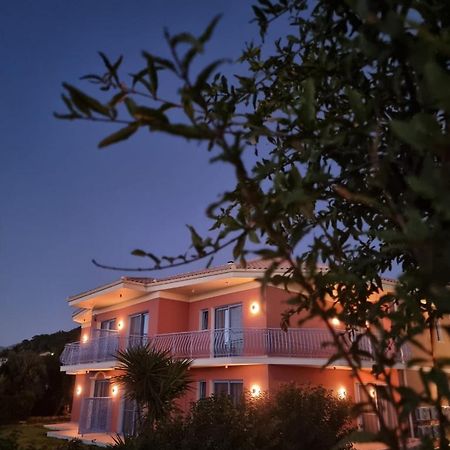 Julietta Suites Argostoli  Luaran gambar