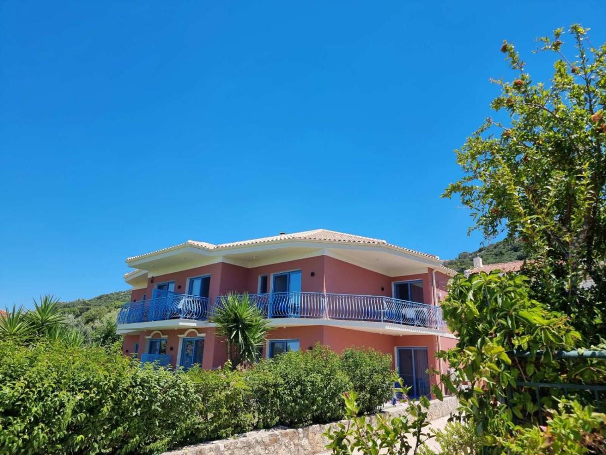 Julietta Suites Argostoli  Luaran gambar